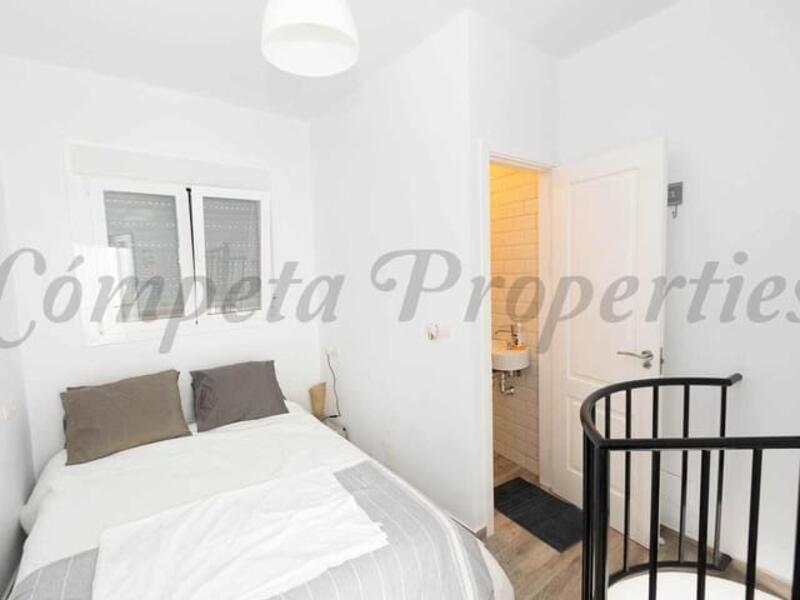 2 Cuarto Adosado en venta