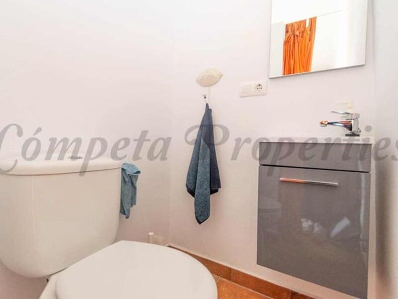 2 Cuarto Adosado en venta