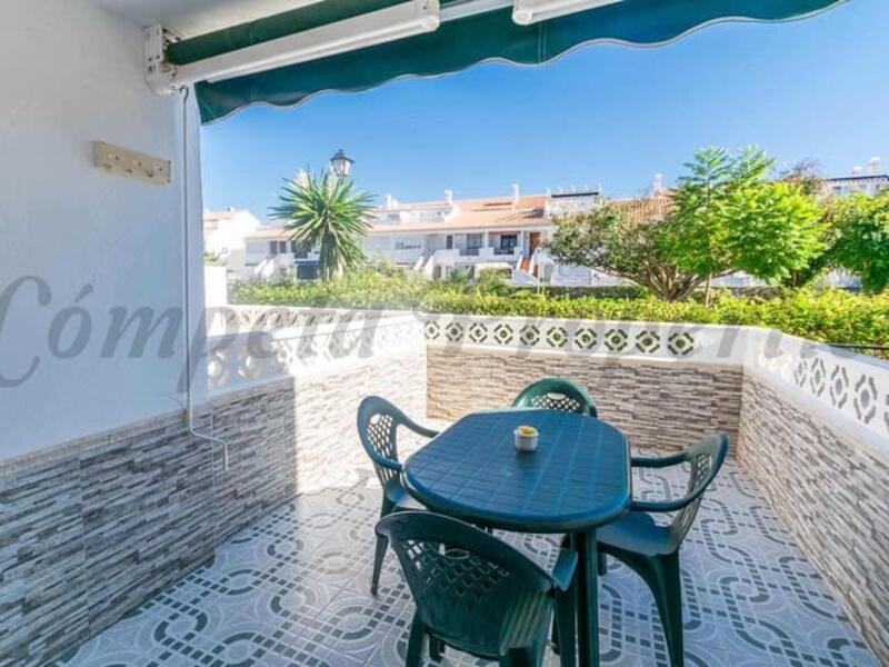 Apartamento en venta en Torrox, Málaga
