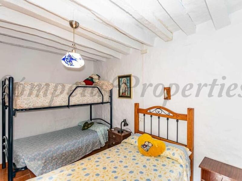 3 bedroom Townhouse for sale