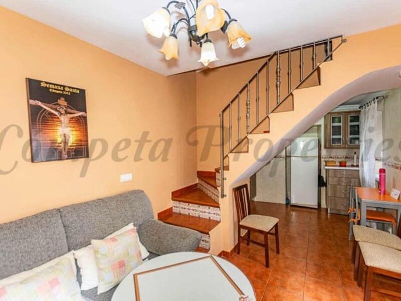 3 bedroom Townhouse for sale