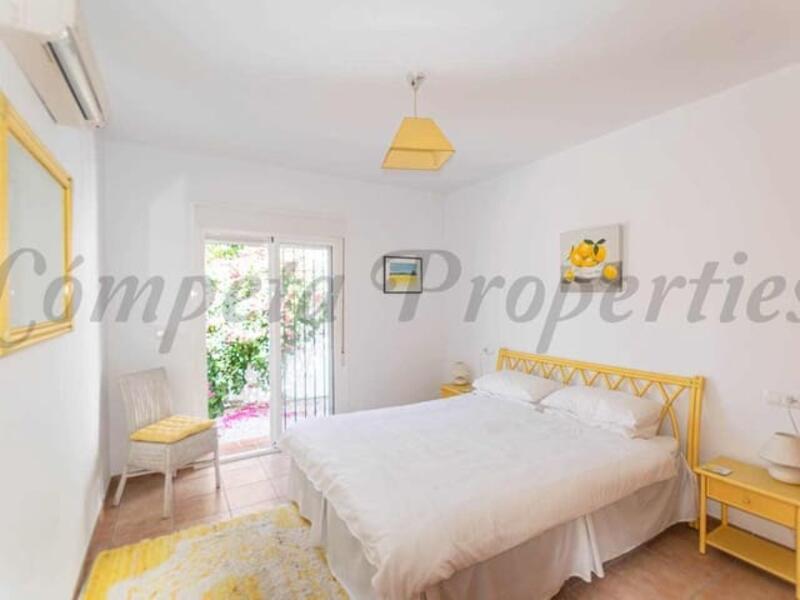 3 Cuarto Villa en venta