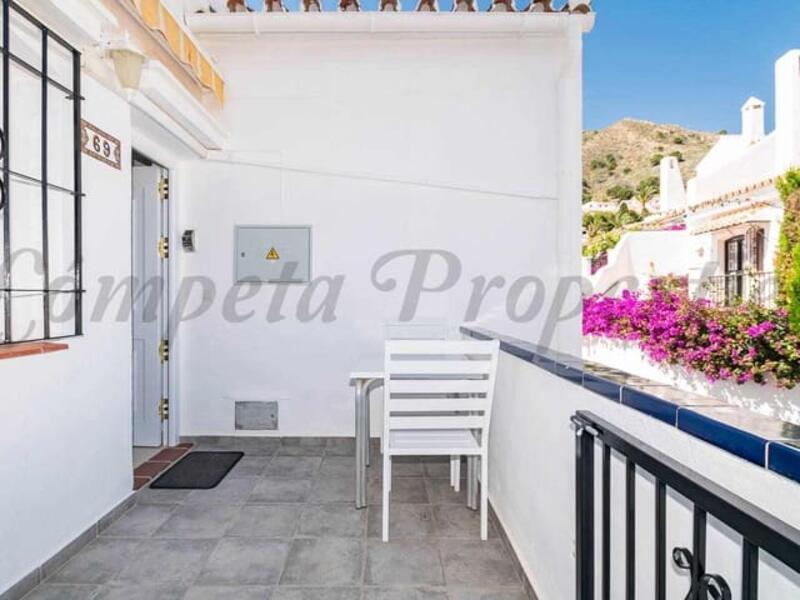 2 bedroom Apartment for Long Term Rent