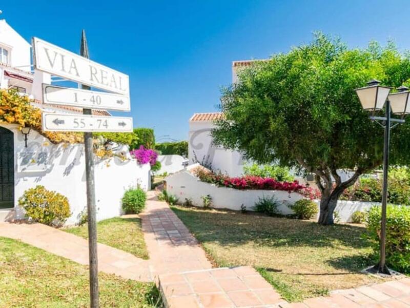 2 bedroom Apartment for Long Term Rent