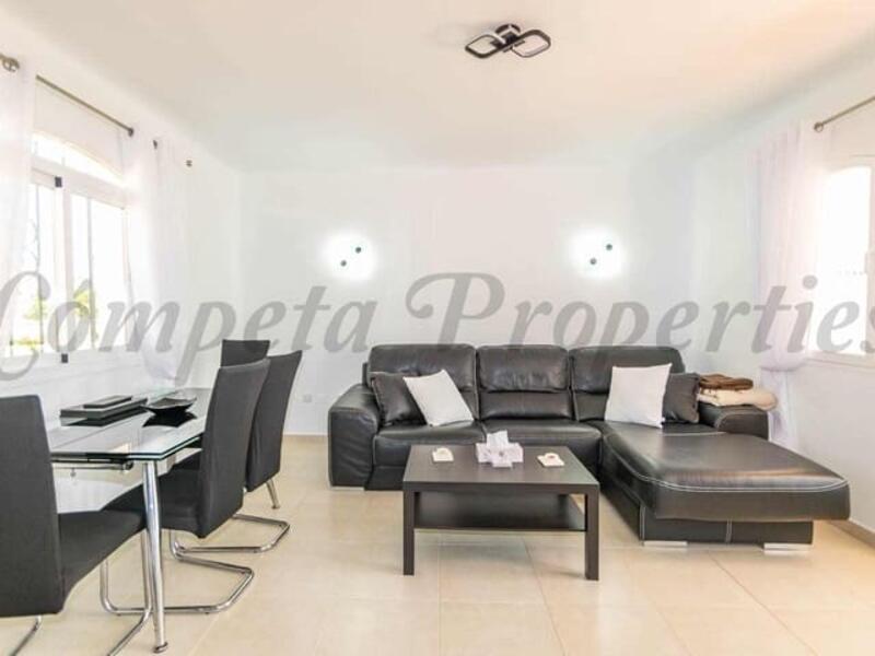 2 bedroom Apartment for Long Term Rent