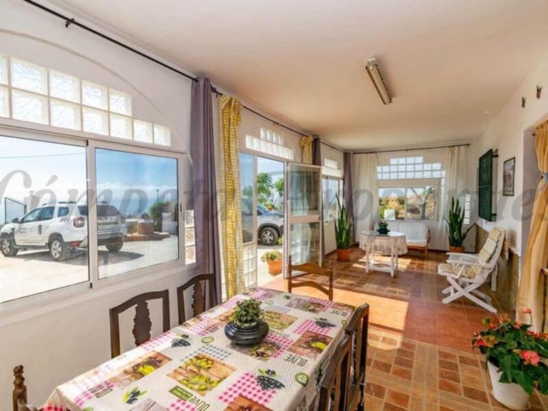 3 bedroom Country House for sale