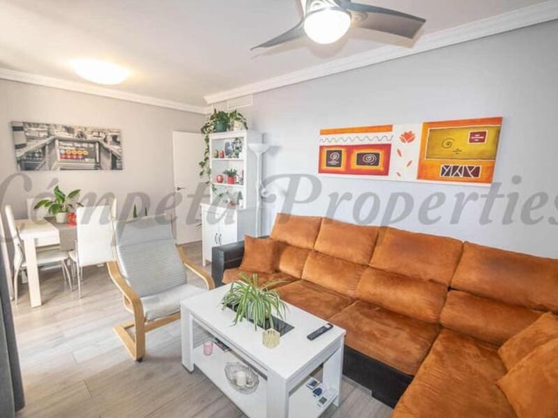 Lägenhet till salu i Torrox, Málaga