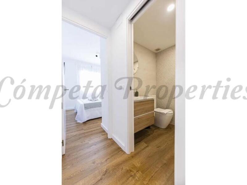 2 bedroom Apartment for sale