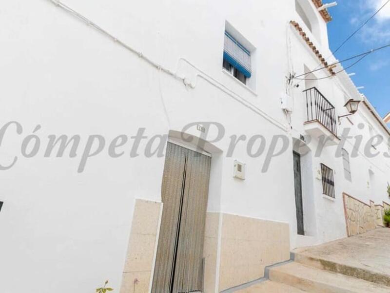 Adosado en venta en Competa, Málaga