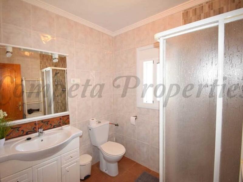 3 bedroom Country House for Long Term Rent