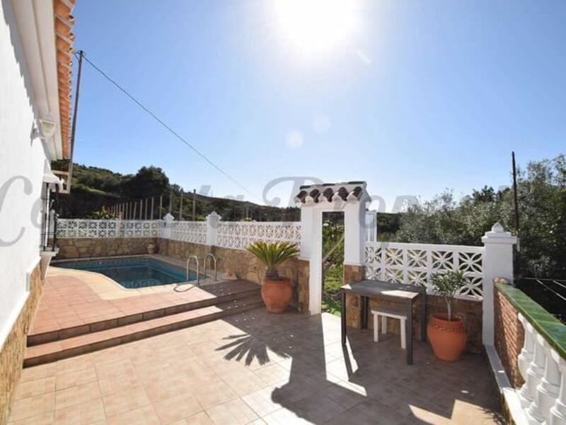 3 bedroom Country House for Long Term Rent
