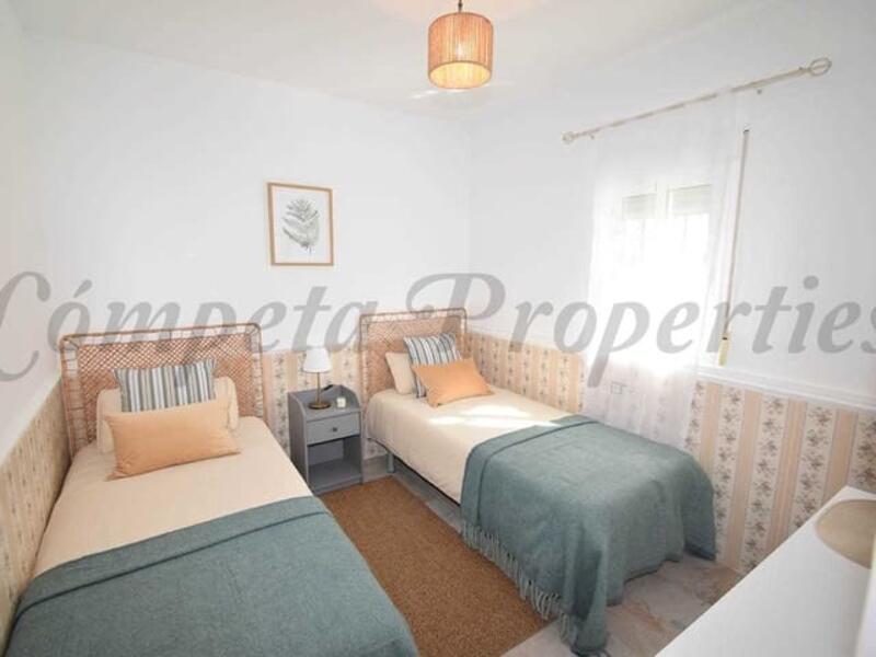 3 bedroom Country House for Long Term Rent