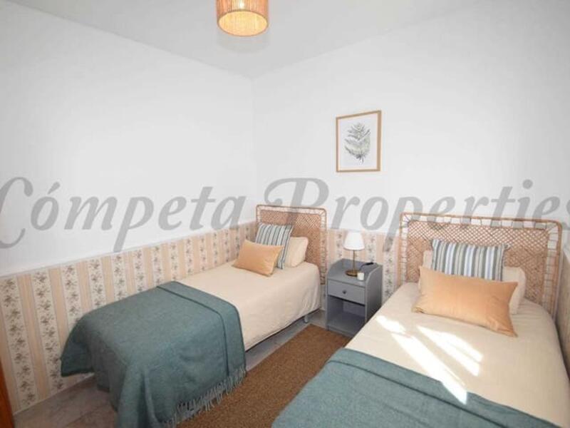 3 bedroom Country House for Long Term Rent