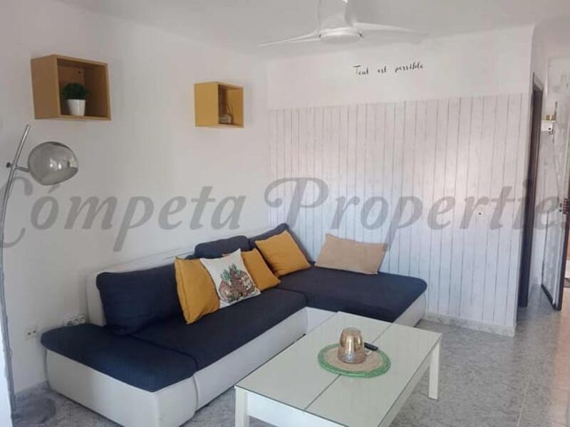 1 bedroom Apartment for Long Term Rent