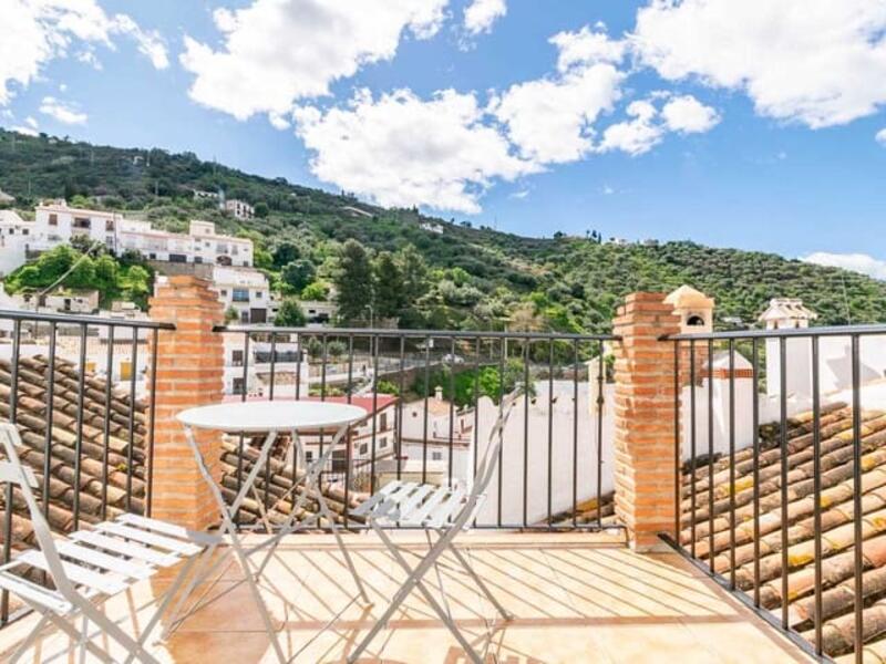 Apartamento en venta en Sayalonga, Málaga