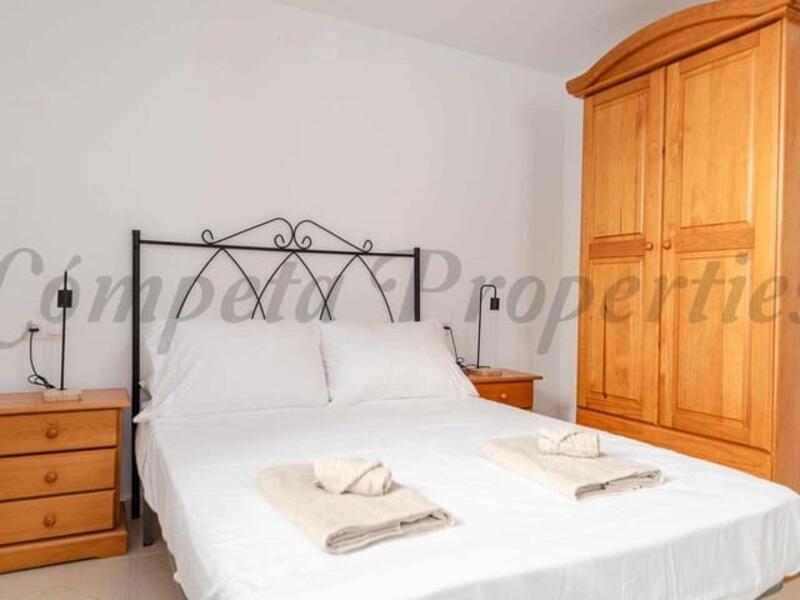 1 bedroom Apartment for Long Term Rent