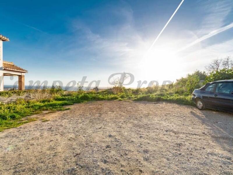 земля продается