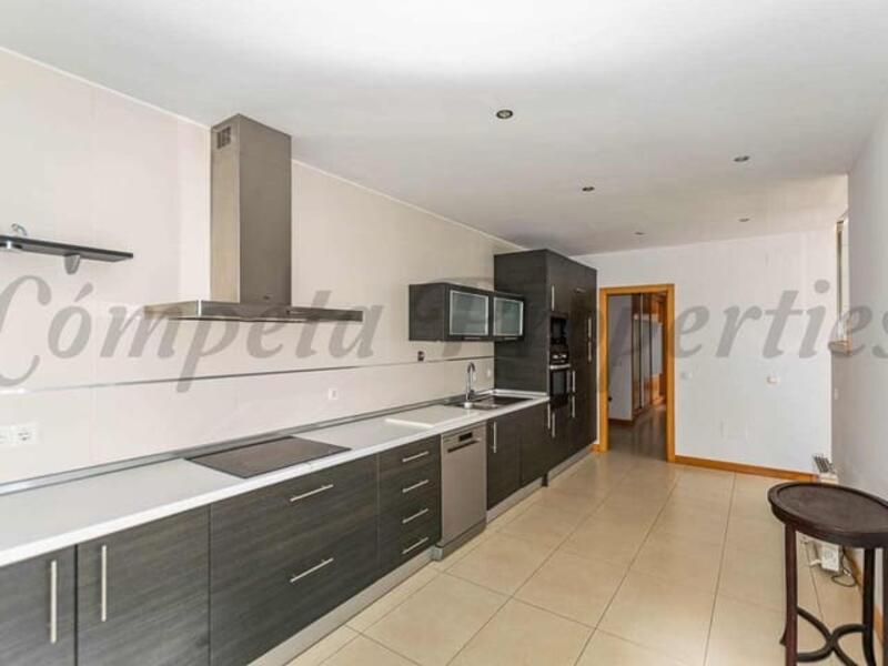 3 bedroom Country House for sale 3 bedroom Country House for sale