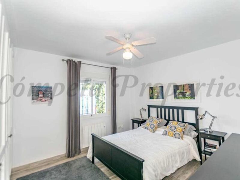 3 bedroom Villa for sale 3 bedroom Villa for sale