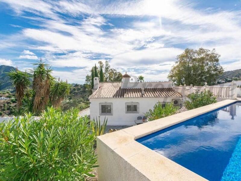 4 bedroom Villa for sale 4 bedroom Villa for sale