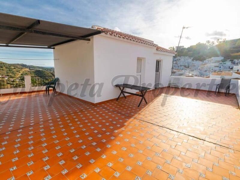 3 bedroom Apartment for Long Term Rent 3 bedroom Apartment for Long Term Rent