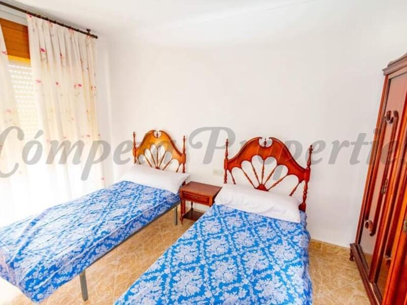 3 bedroom Apartment for Long Term Rent 3 bedroom Apartment for Long Term Rent