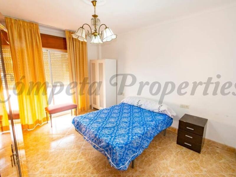 3 bedroom Apartment for Long Term Rent 3 bedroom Apartment for Long Term Rent