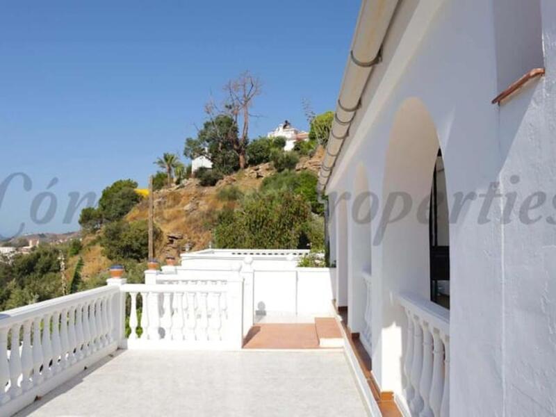 4 bedroom Country House for sale