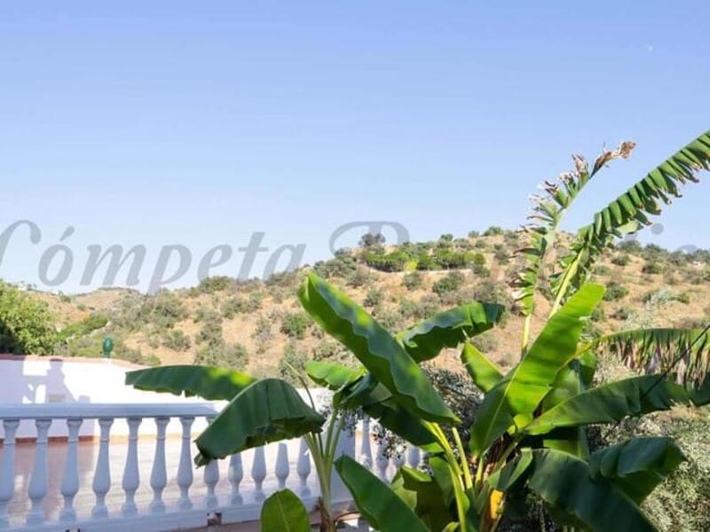 4 bedroom Country House for sale