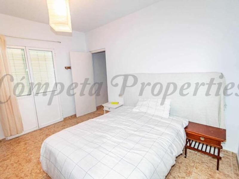 3 soveværelse Byhus til salg