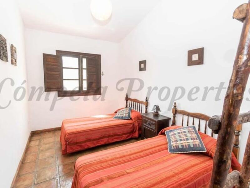 3 Schlafzimmer Landhaus zu verkaufen