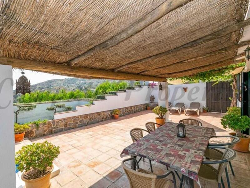 3 Schlafzimmer Landhaus zu verkaufen