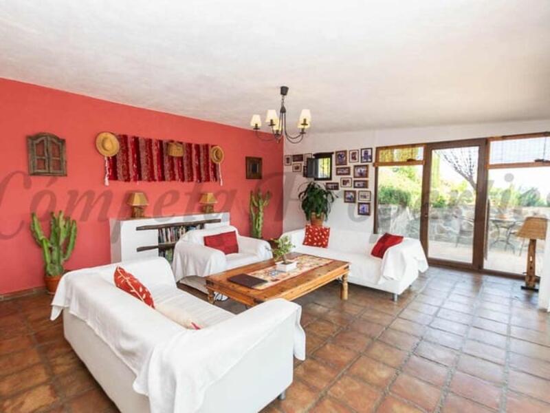 3 Schlafzimmer Landhaus zu verkaufen