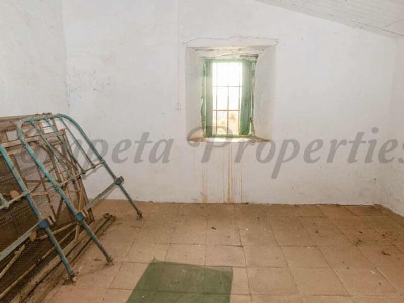 11 sovrum Lantställe till salu 11 sovrum Lantställe till salu