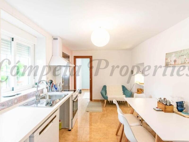 3 спальная комната городская тюрьма в долгосрочную аренду