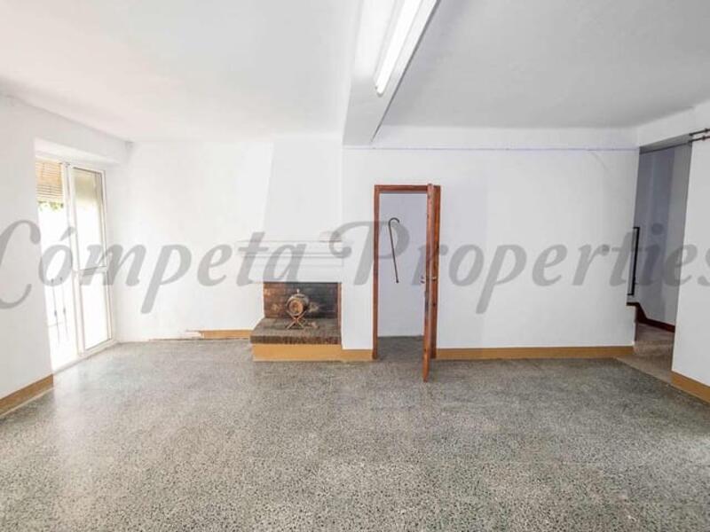 8 bedroom Townhouse for sale 8 bedroom Townhouse for sale