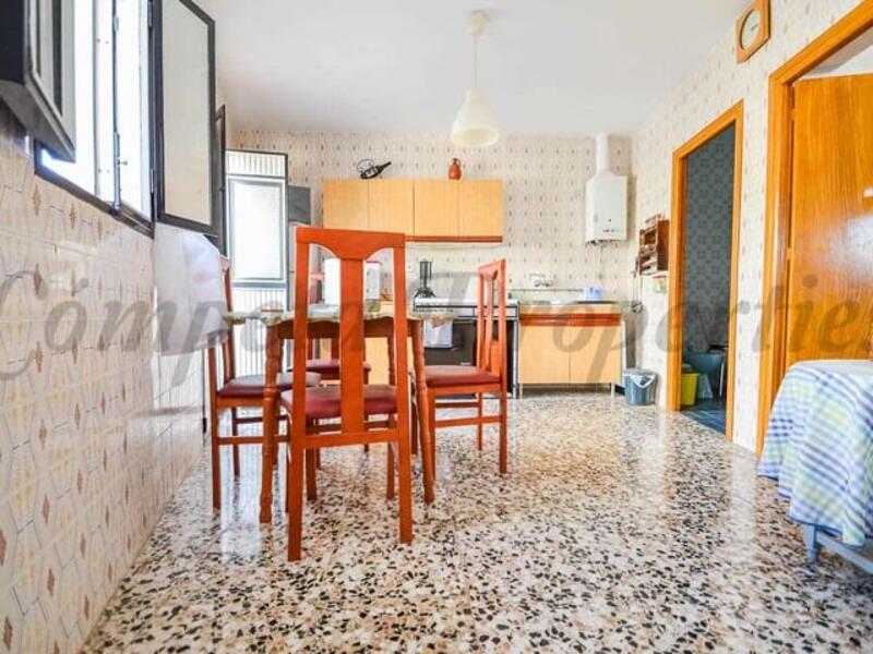 2 bedroom Townhouse for sale