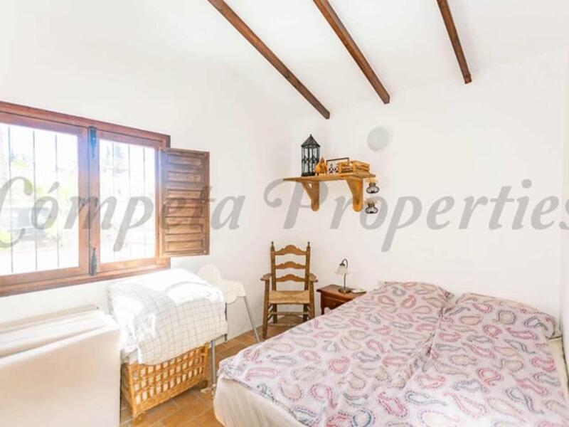 4 bedroom Villa for sale