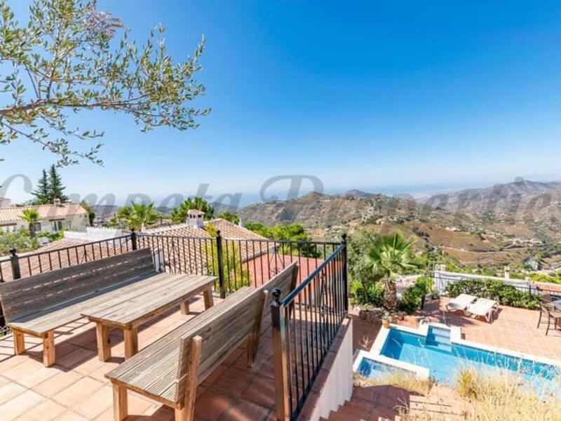 4 bedroom Villa for sale