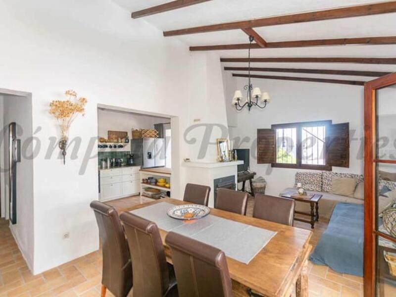 4 bedroom Villa for sale