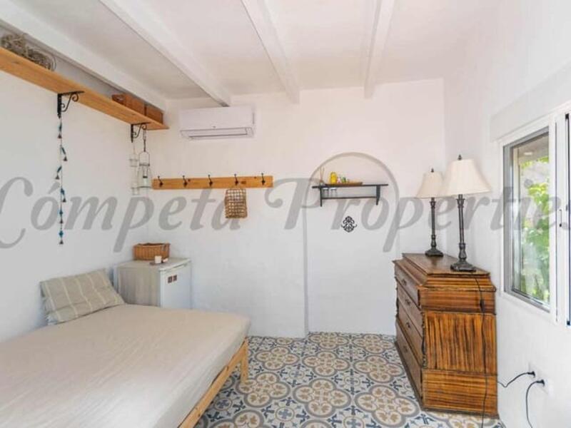 4 bedroom Villa for sale