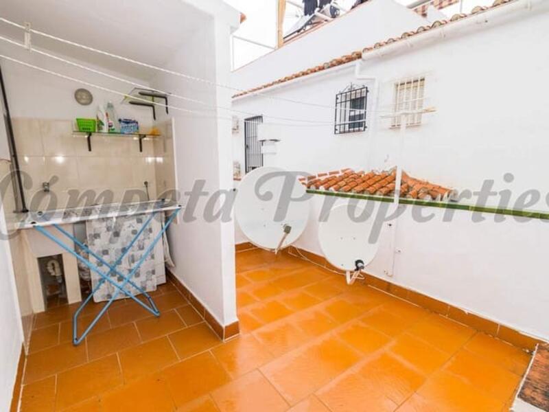 3 Cuarto Adosado para alquiler a largo plazo