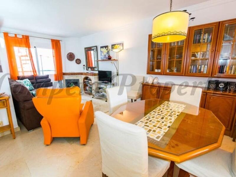 3 Cuarto Adosado para alquiler a largo plazo