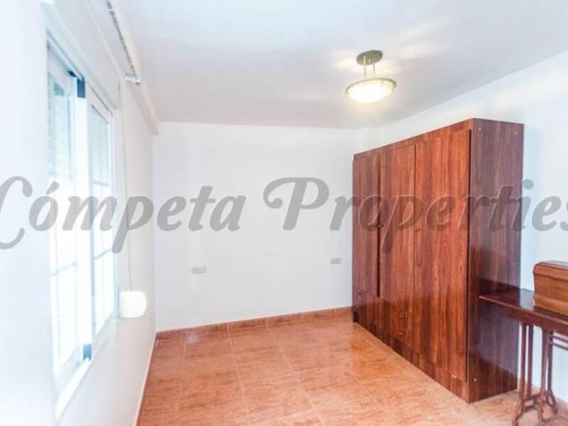 3 bedroom Townhouse for sale