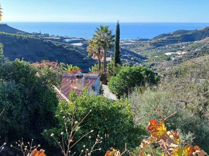 2 bedroom Country House for sale