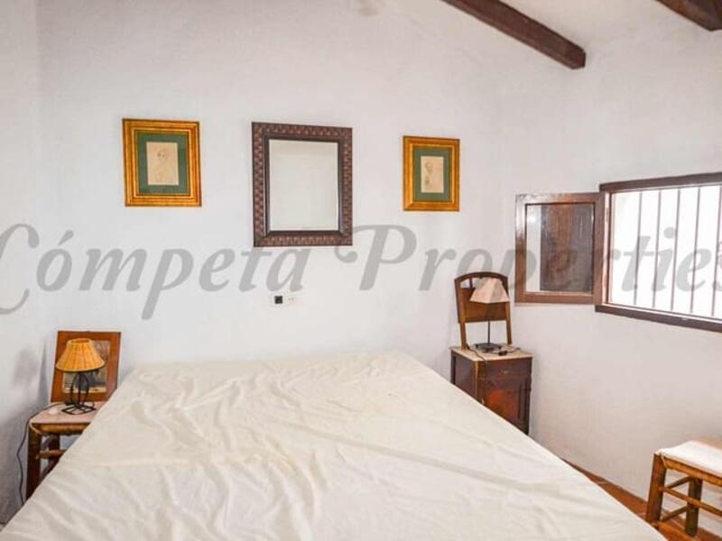 3 bedroom Townhouse for sale