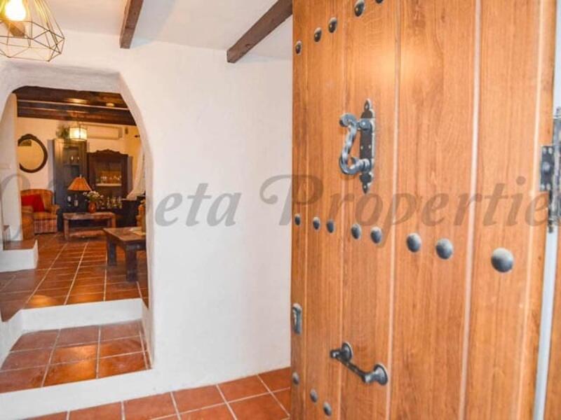 3 bedroom Townhouse for sale