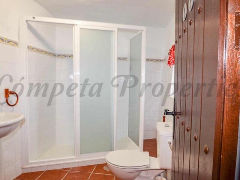 3 bedroom Townhouse for sale