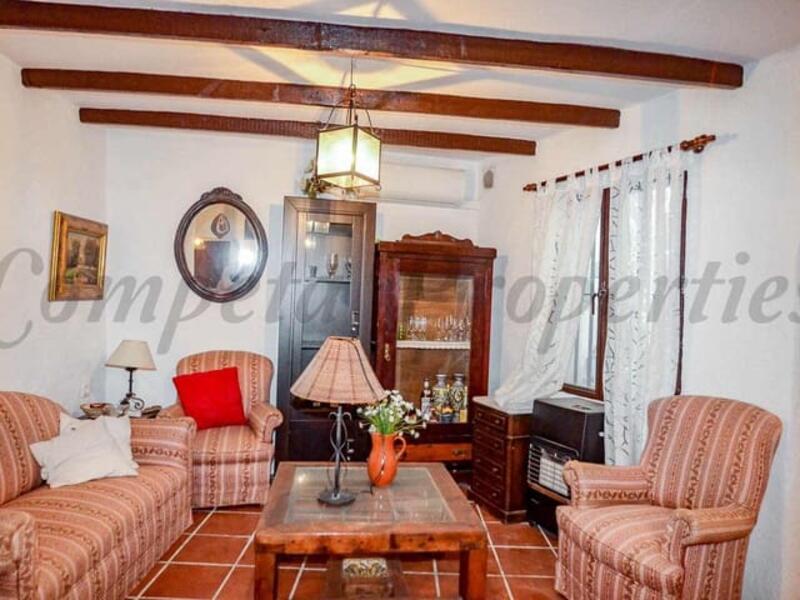 3 bedroom Townhouse for sale