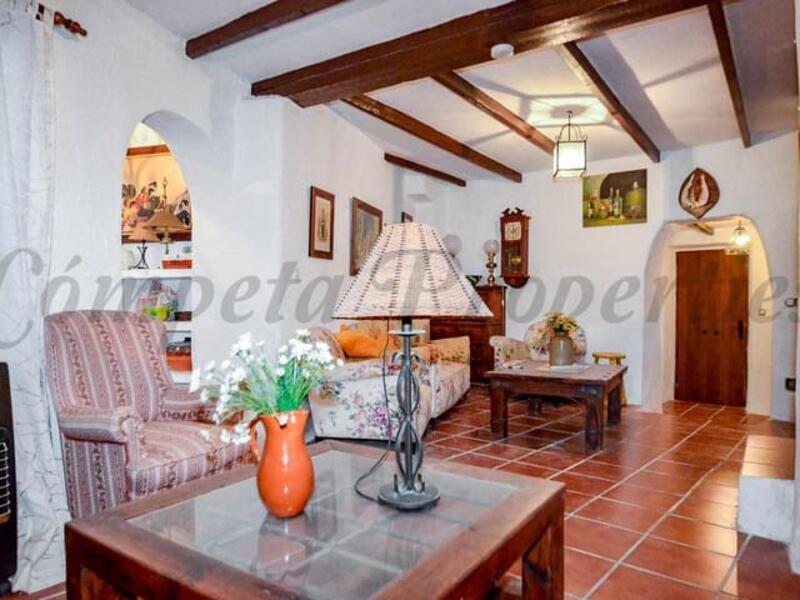 3 bedroom Townhouse for sale